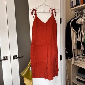 Rust red Abercrombie linen tie strap dress